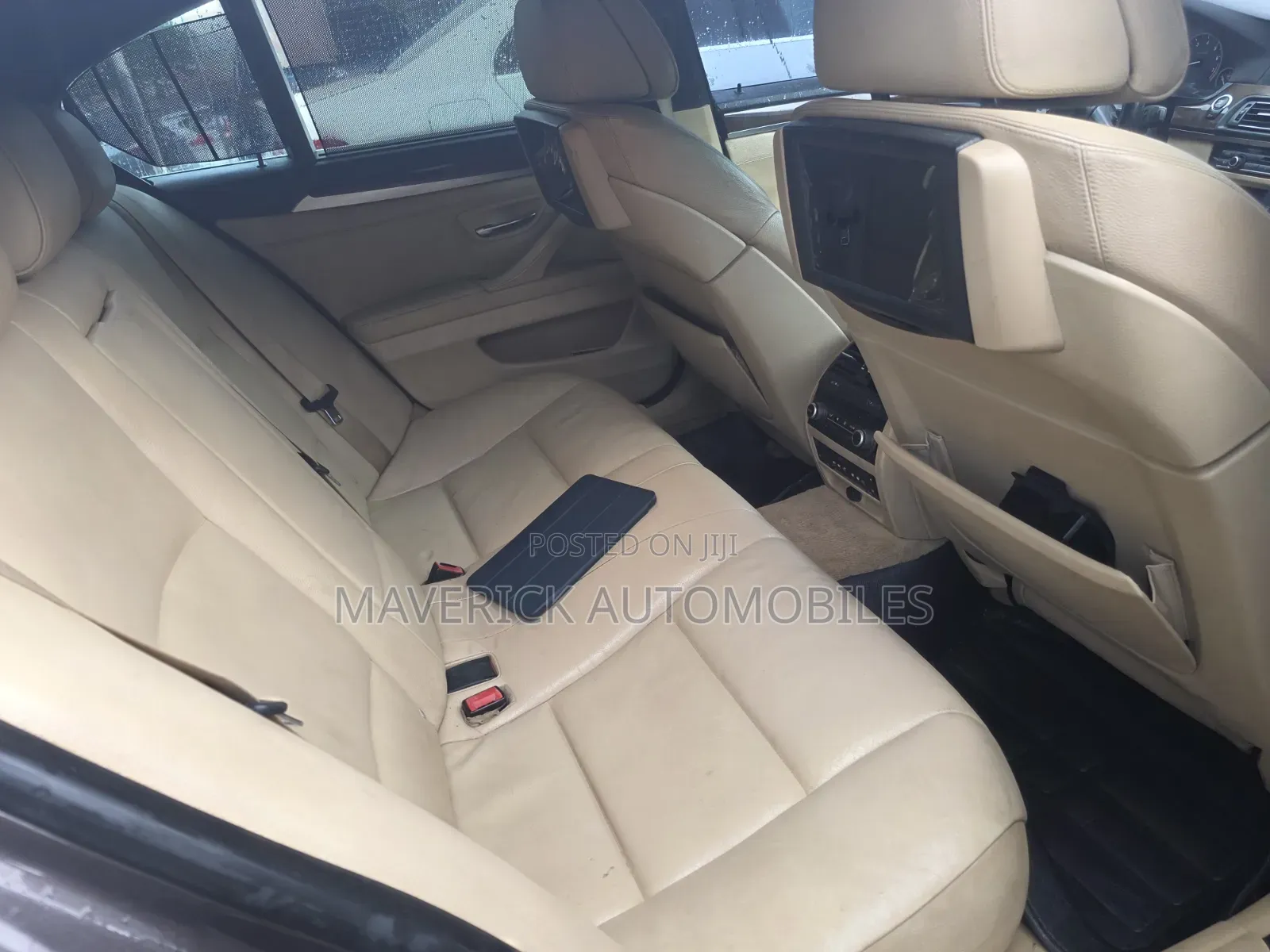 BMW 528i 2012 Brown