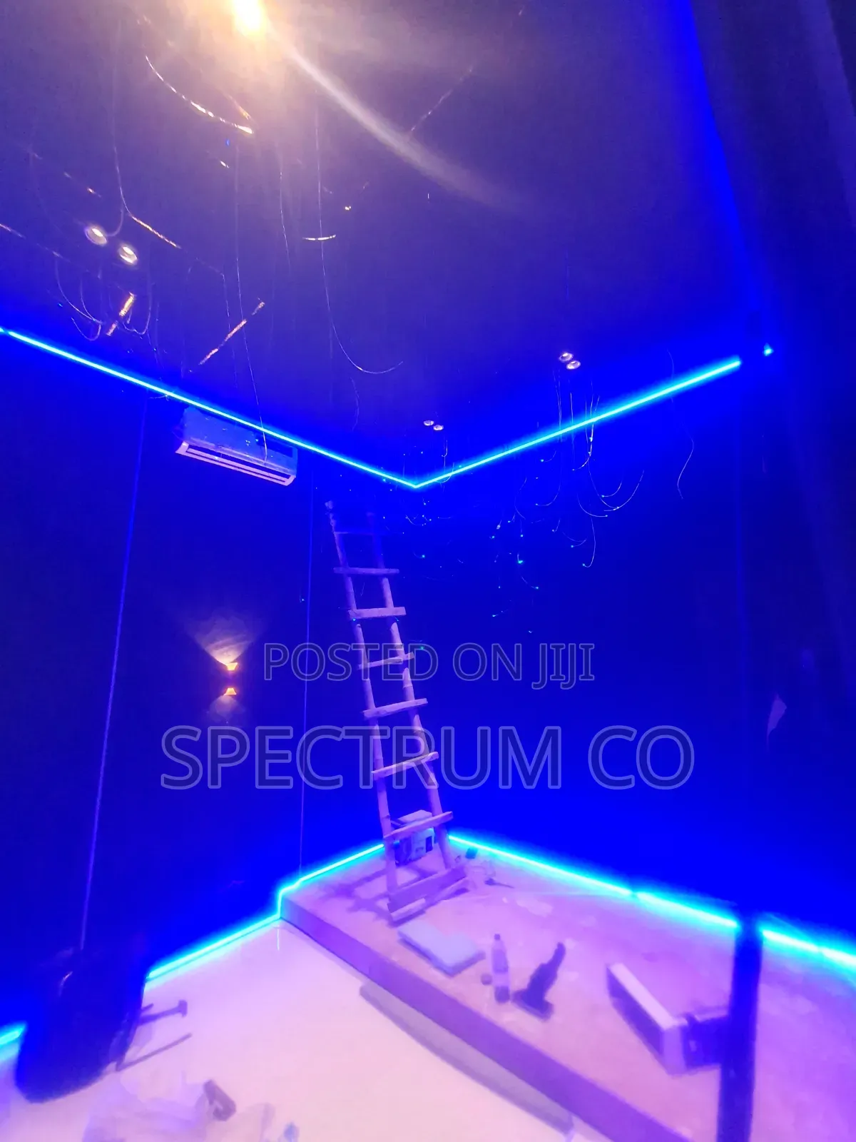 Acoustic Wall Padding Design