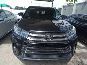 Toyota Highlander Limited Platinum 4dr SUV (3.5L 6cyl 6A) 2014 Black