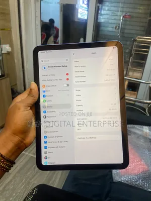 Apple iPad (2025) 128 GB Blue
