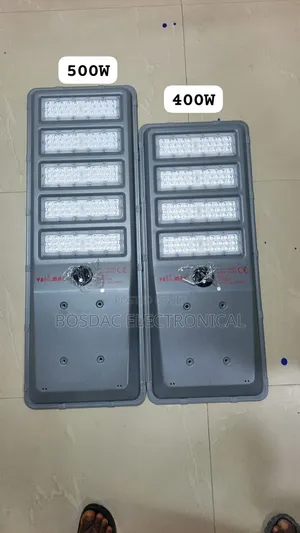 500 Commercial Street Light