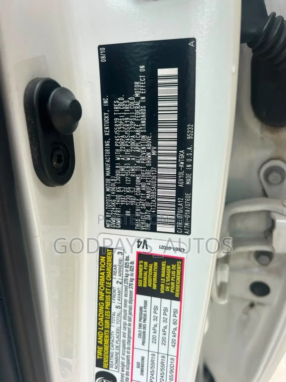 Toyota Venza XLE 2011 White