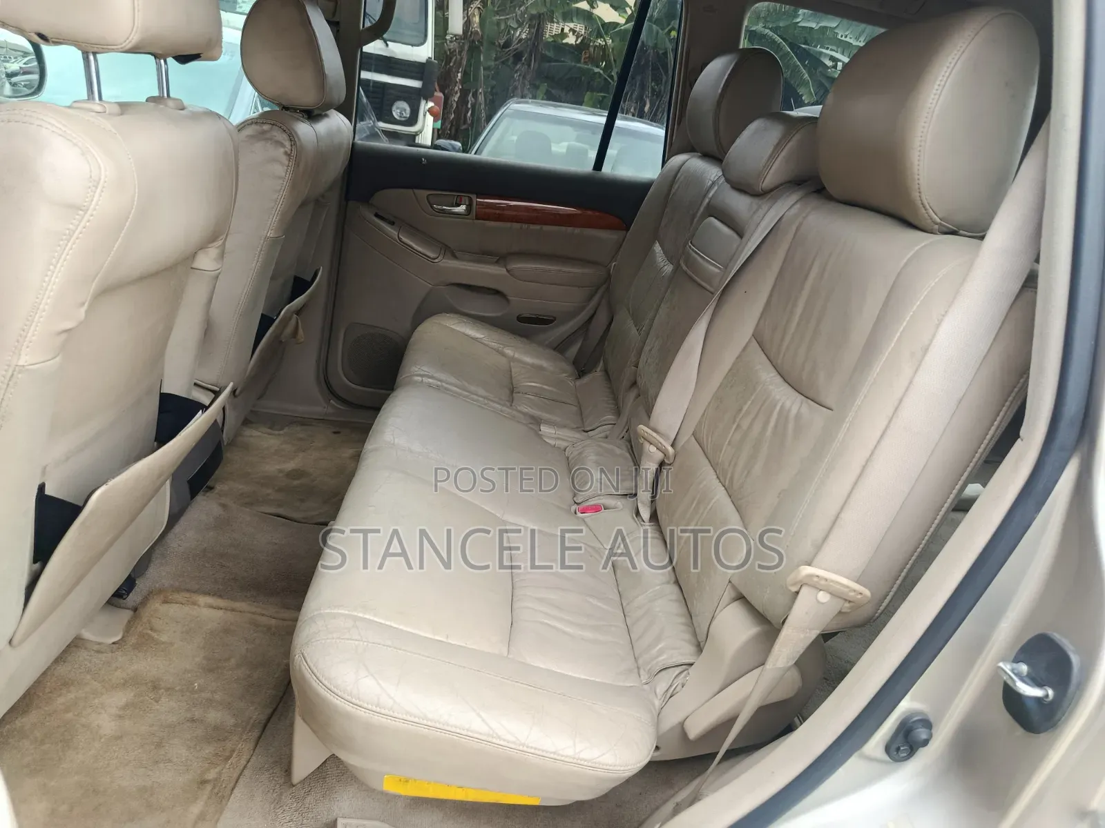 Lexus GX 470 2004 Gold