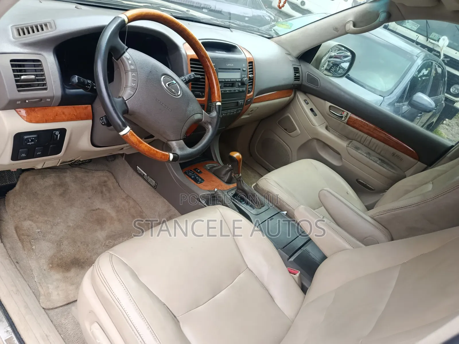 Lexus GX 470 2004 Gold