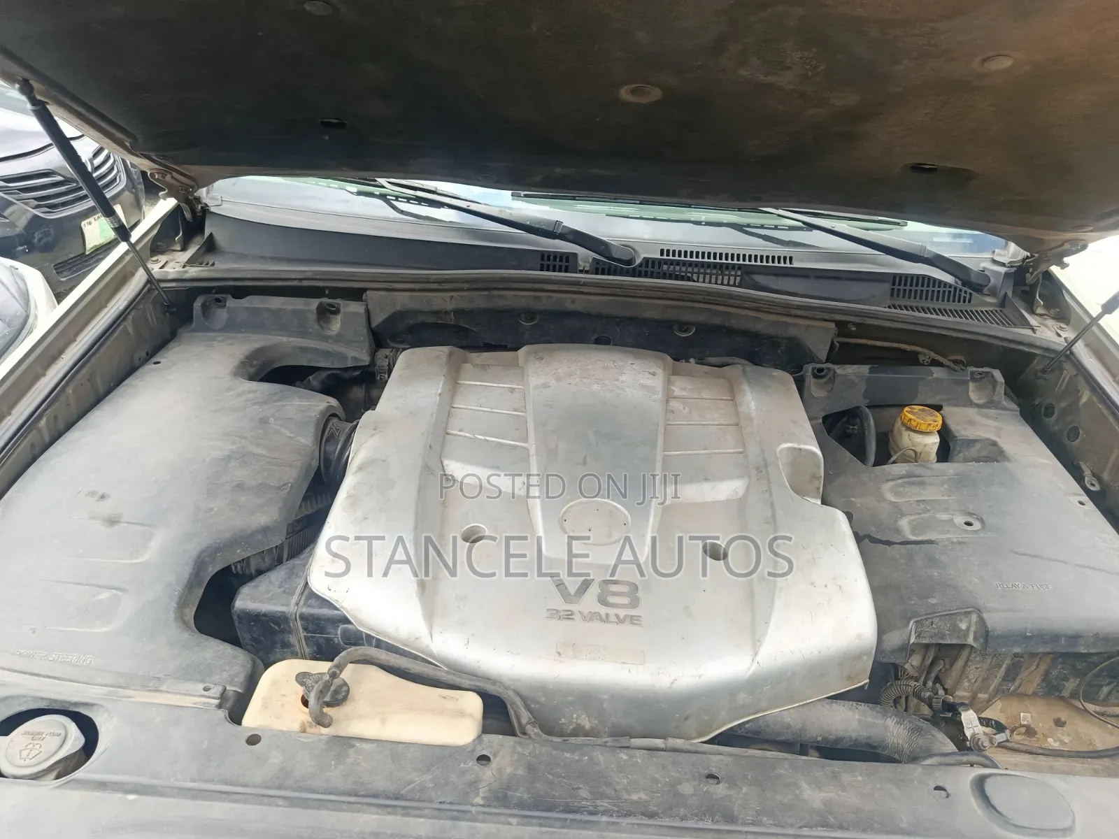 Lexus GX 470 2004 Gold