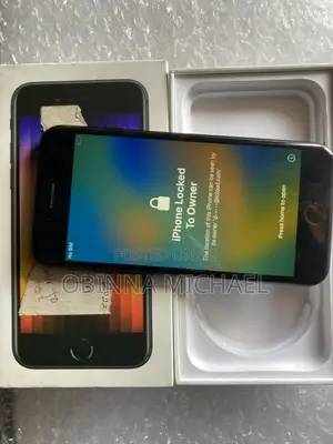 Apple iPhone SE (2022) 128 GB Black