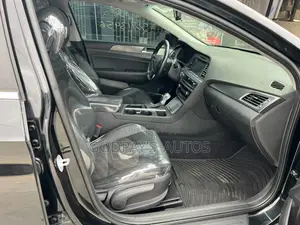 Hyundai Sonata Sport Sedan FWD (2.4L 4cyl 6A) 2016 Black