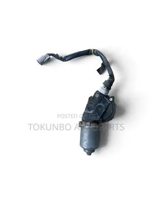 Toyota Corolla/ Toyota Auris Engine Wiper
