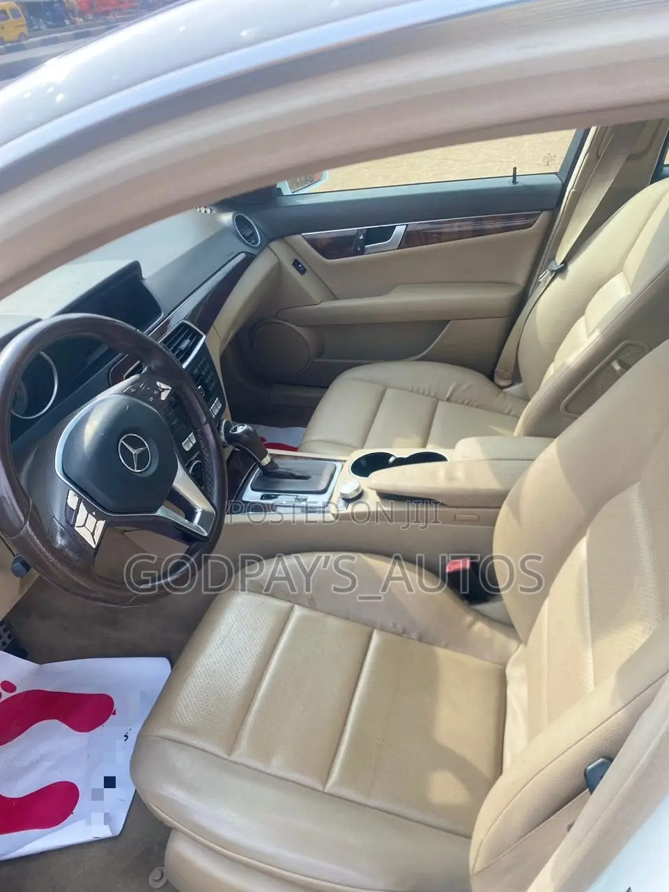 Mercedes-Benz C250 2014 White