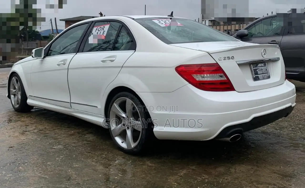 Mercedes-Benz C250 2014 White