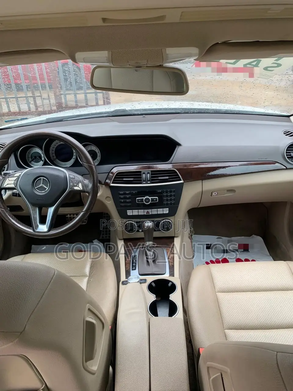 Mercedes-Benz C250 2014 White