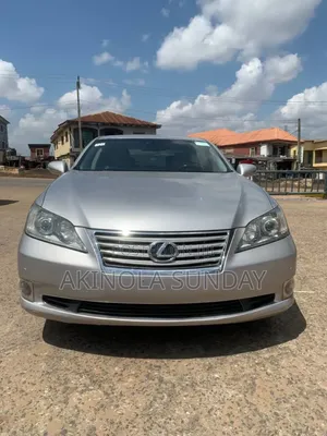 Lexus ES 350 2011 Silver