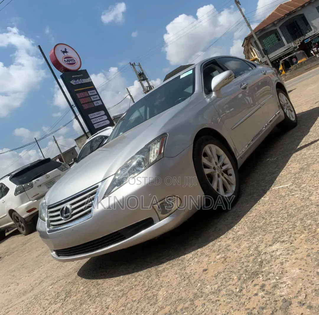 Lexus ES 350 2011 Silver