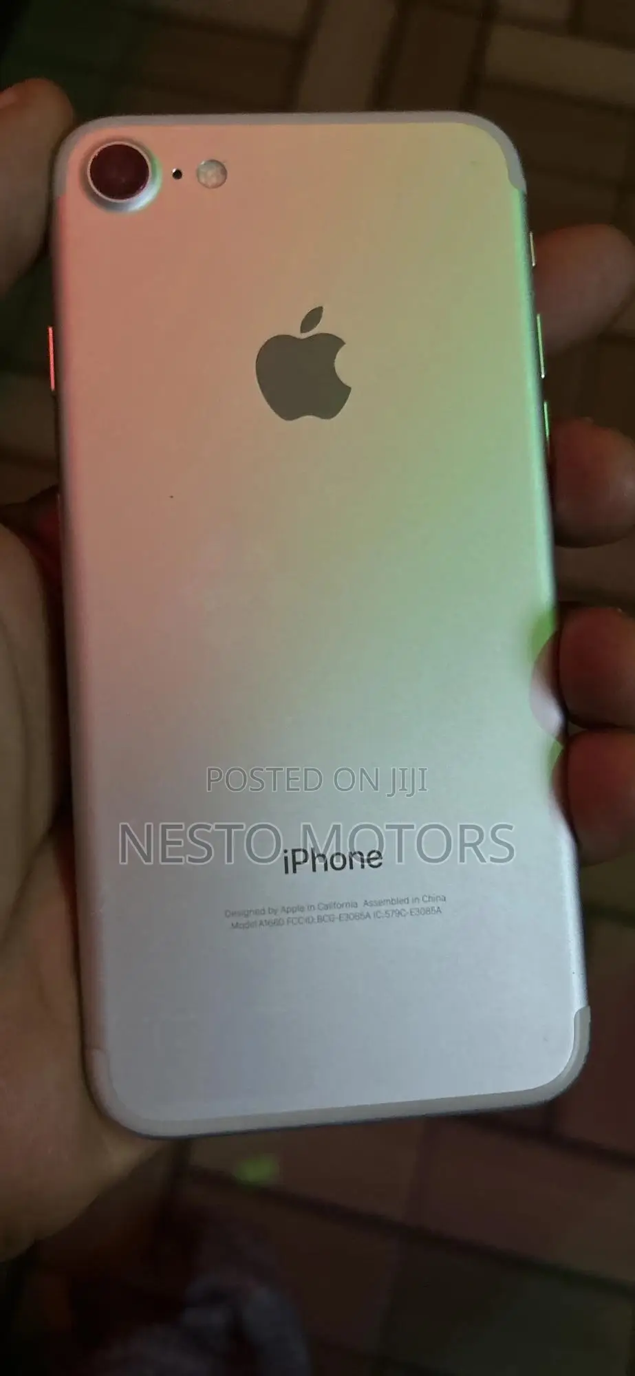 Apple iPhone 7 32 GB Silver