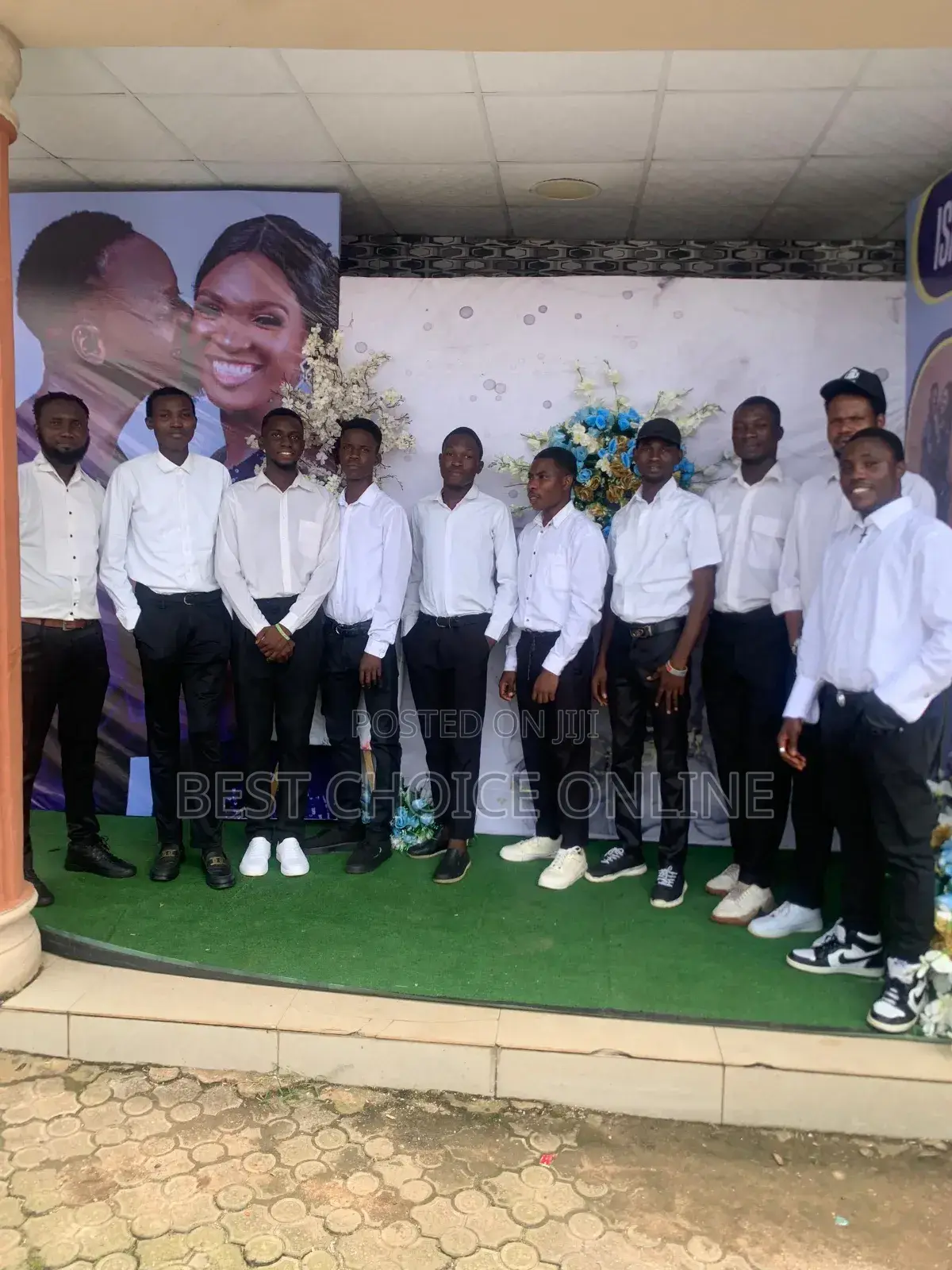Professional Servers and Usher