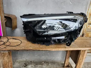 Glc300 2024 Front Drive Side Headlight