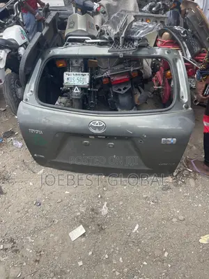 Empty Boot Highlander 2012 Toyota