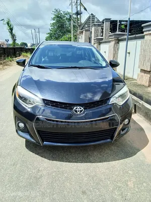 Toyota Corolla 2016 Black