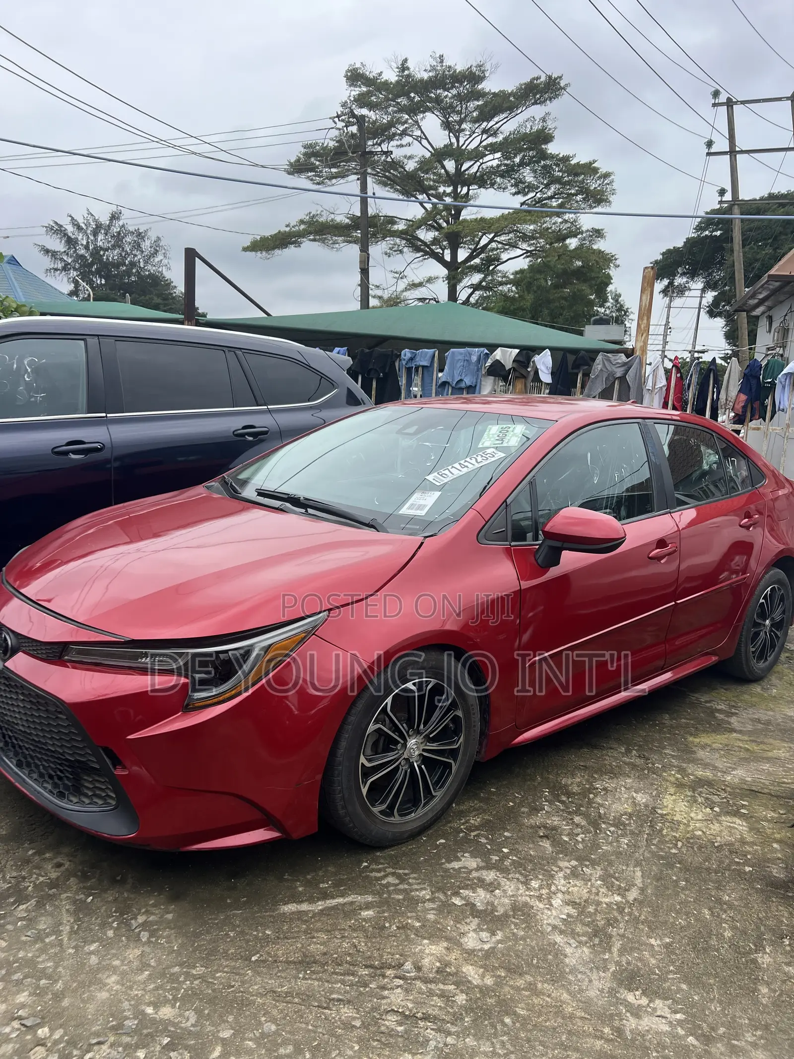 Toyota Corolla LE 2021 Red