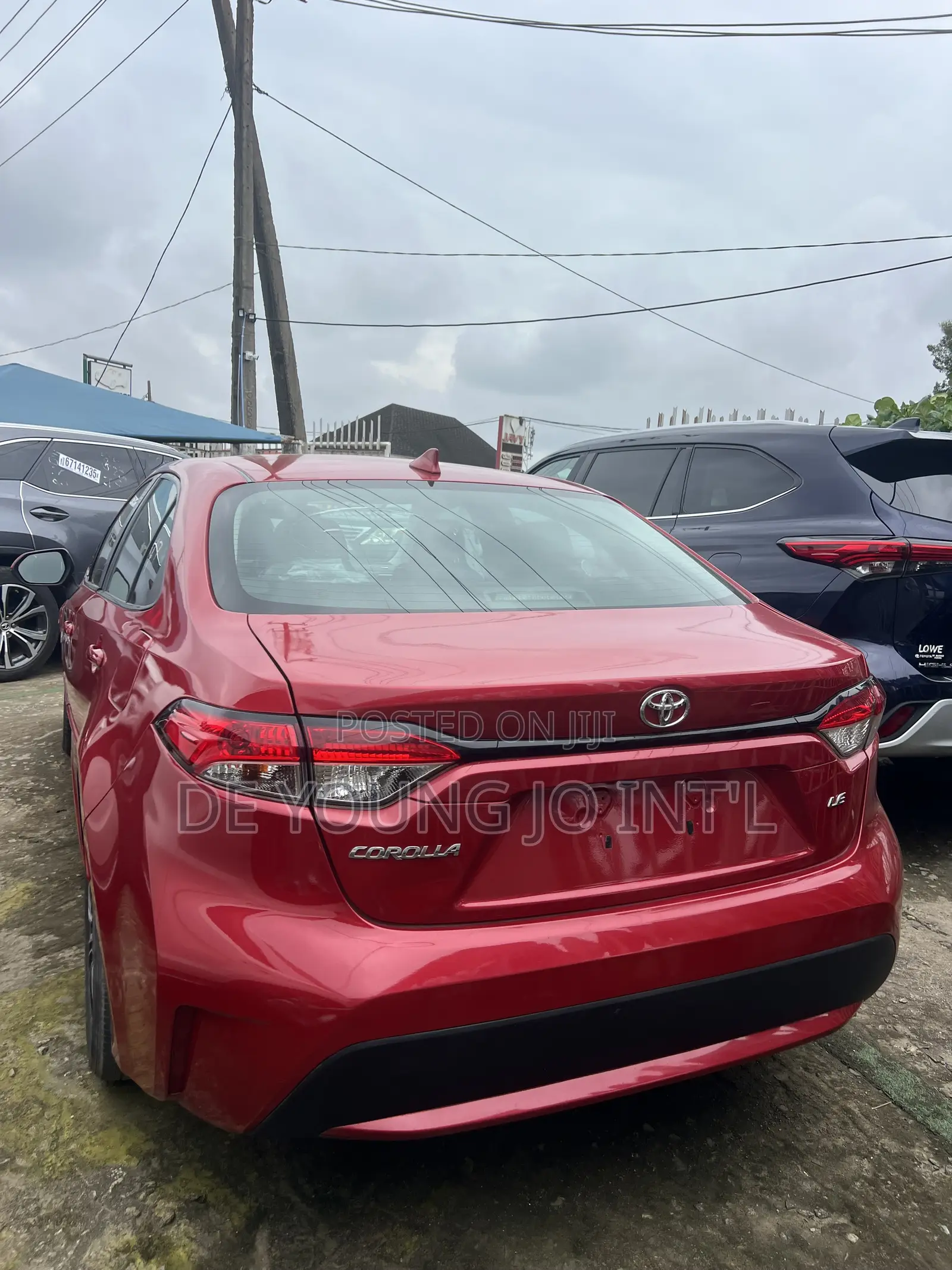 Toyota Corolla LE 2021 Red
