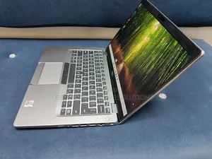 Laptop Dell Latitude 5411 8GB Intel Core i7 SSD 256GB