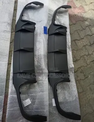 C300 Back Bumper Diffuser