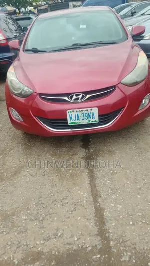 Hyundai Elantra 2014 Red