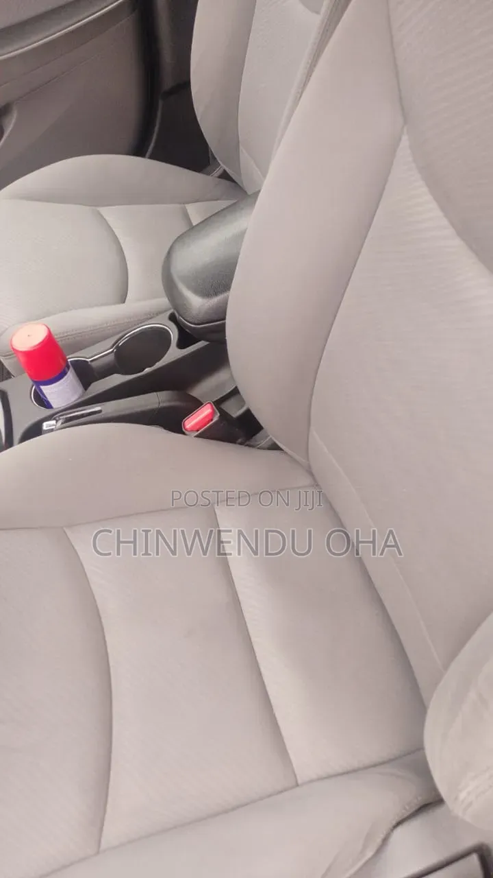 Hyundai Elantra 2014 Red