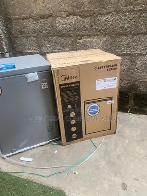 Midea MDRC265FZG43D 142L Inverter Deep Freezer