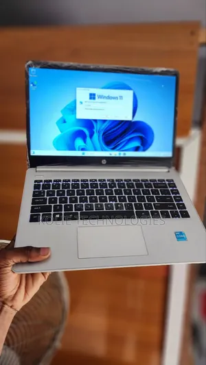 Laptop HP 14-dq1025cl 8GB Intel Core i3 SSD 256GB