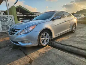 Hyundai Sonata Limited 2.0T Sedan (2.0L 4cyl 6A) 2013 Silver