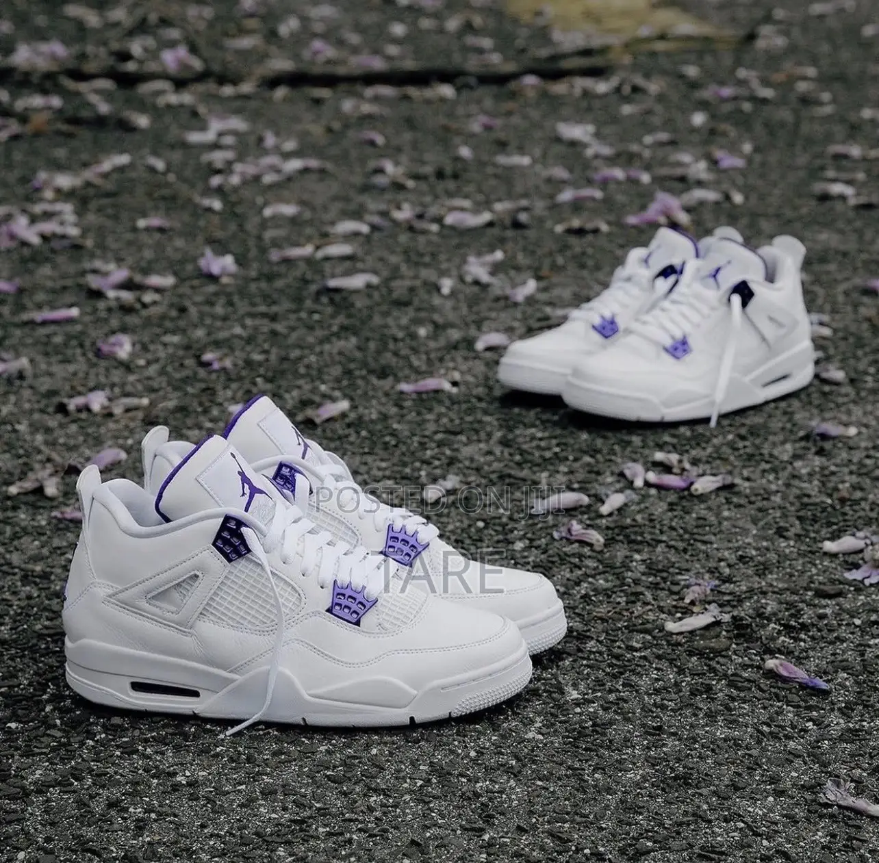 Air Jordan 4 Metallic Pack