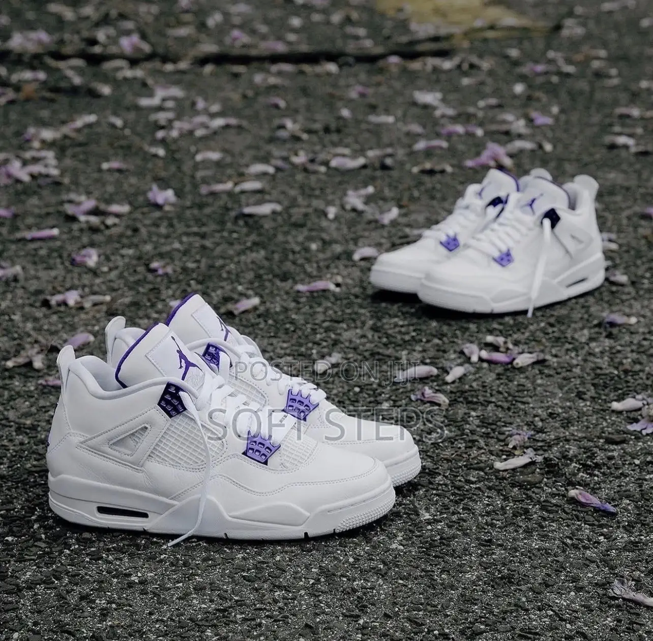 Air Jordan 4 Metallic Pack