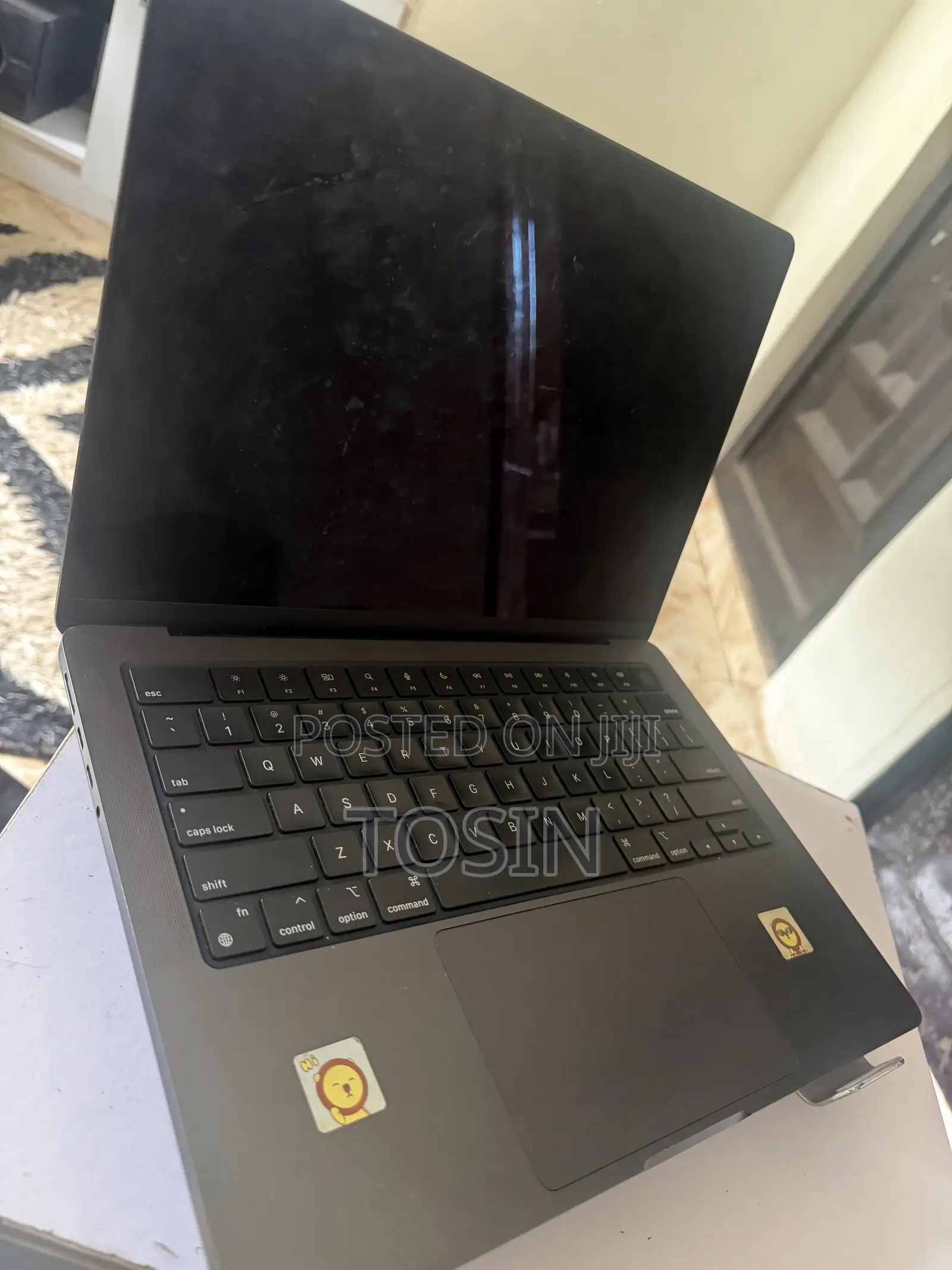 Laptop Apple MacBook Pro 2023 M3 18GB Intel Core M3 SSD 512GB