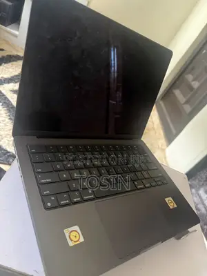 Laptop Apple MacBook Pro 2023 M3 18GB Intel Core M3 SSD 512GB