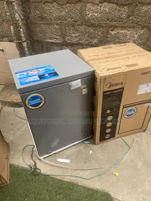 Midea MDRC265FZG43D 142L Energy Saving Freezer