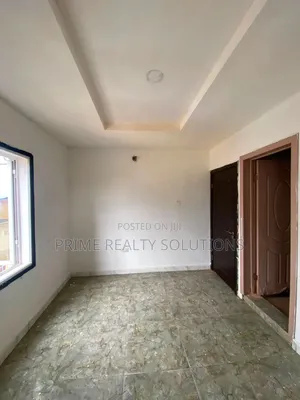 2bdrm Duplex in Osapa london for rent