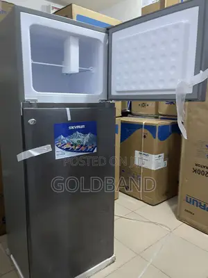SKyrun BCD-200K Spacious 200L Refrigerator
