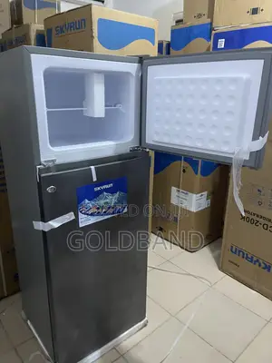 SKyrun BCD-200K Spacious 200L Refrigerator