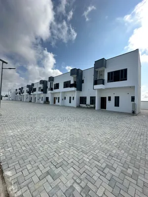 4bdrm Duplex in Lekki Expressway for rent