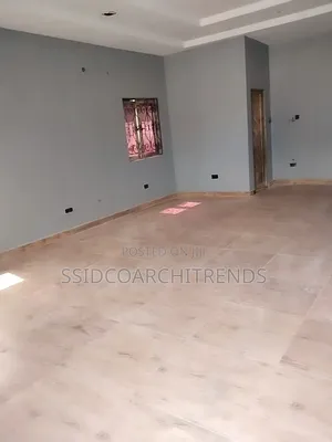 Neatly Used Shop/Office Space for Rent at Sangotedo 5m