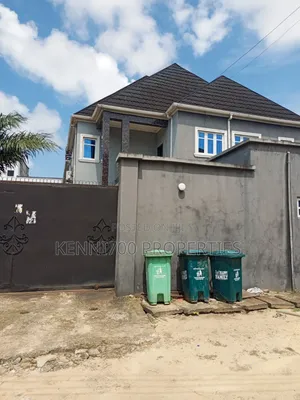 6bdrm Block of Flats in Sun View Estate, Sangotedo for sale