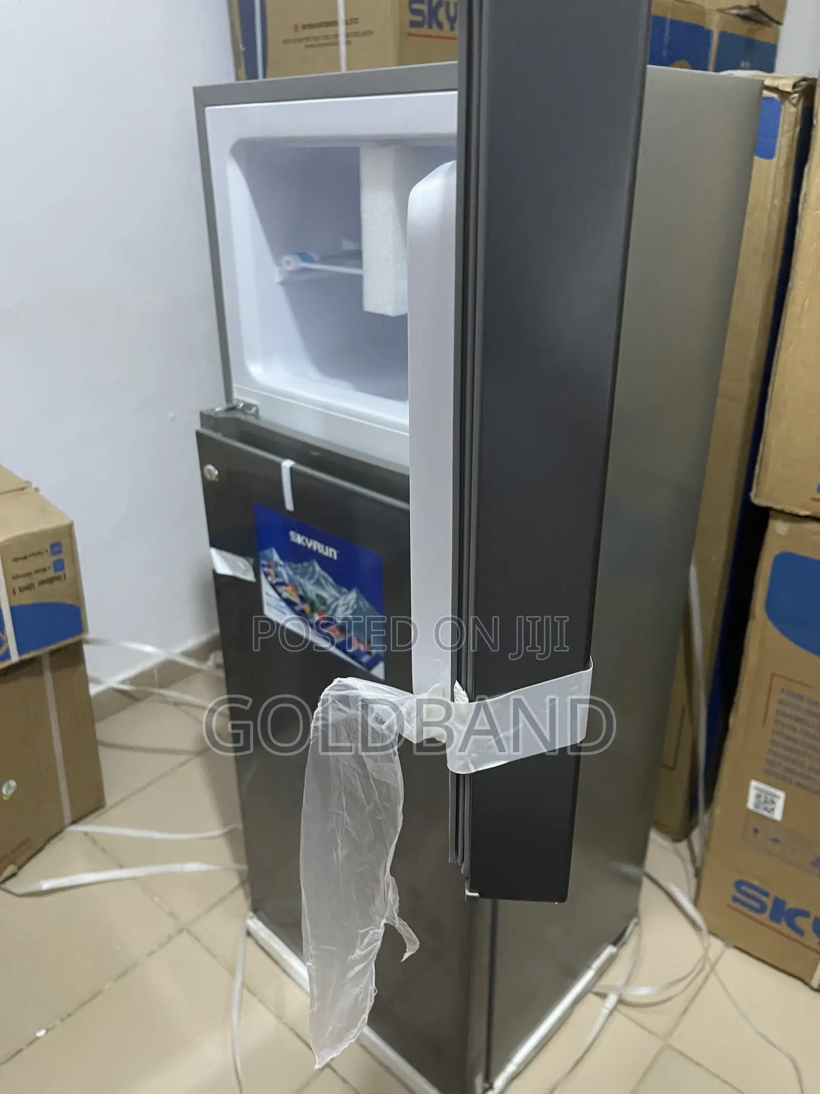SKyrun BCD-200K 200L Kitchen Refrigerator