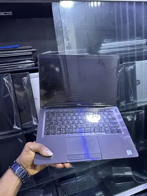 Laptop Dell Latitude 5300 8GB Intel Core i5 SSD 256GB