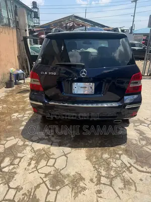 Mercedes-Benz GLK-Class 2012 Blue