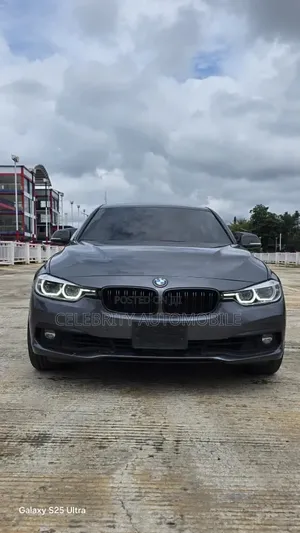 BMW 330i 2017 Gray