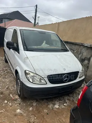 Mercedes-Benz Vito 2004 White