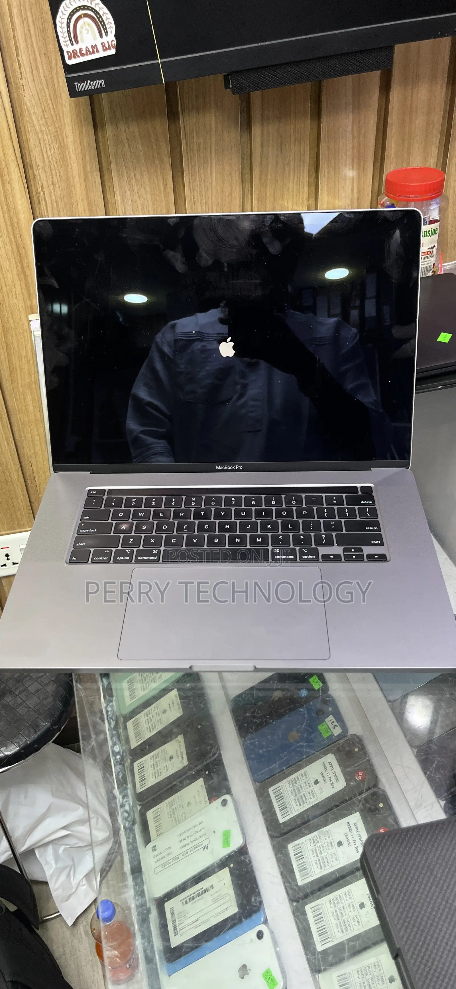 Laptop Apple MacBook Pro 2019 16GB Intel Core i7 SSD 512GB