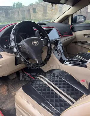 Toyota Venza AWD 2010 Brown