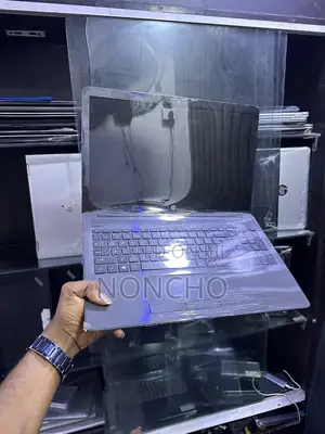 Laptop HP 255 4GB AMD HDD 500GB